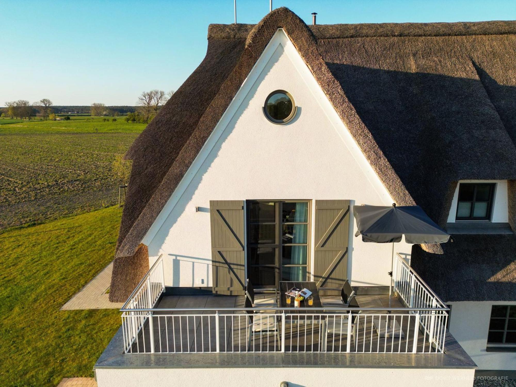 Villa Inseldomizil Stolpe - Urlaub Unter Reet Auf Usedom à Stolpe auf Usedom Extérieur photo
